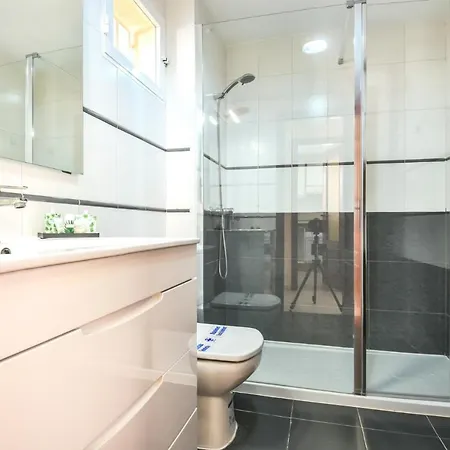 Homeincalpe La Reina Apartament *